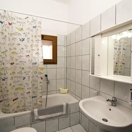 Athena - Two Bedroom * Agios Georgios Pagon