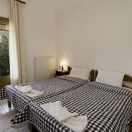 Athena - Two Bedroom * Agios Georgios Pagon